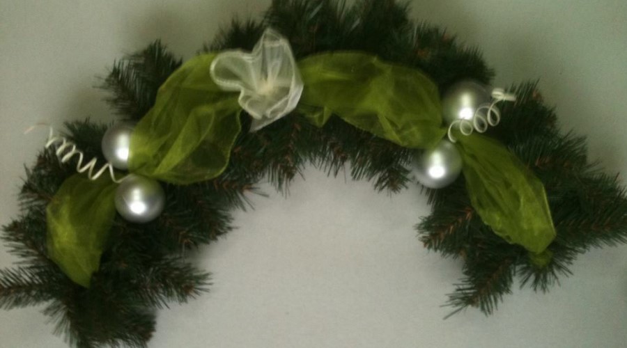 ATB Навагоднія ўпрыгажэнні ёлкі ланцужкі фенечкі гірлянды сена 01